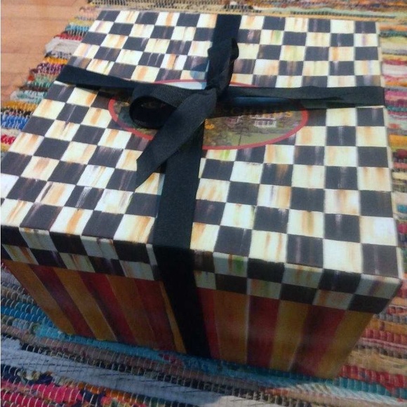 items around the house…anywhere - Picture 8 of 11